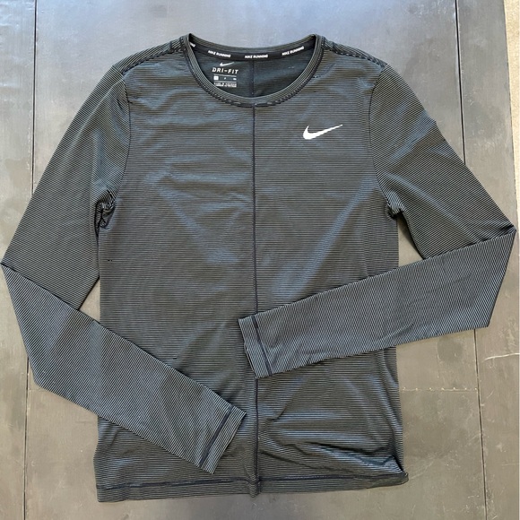 Nike Dri-Fit Running Top - Picture 1 of 4